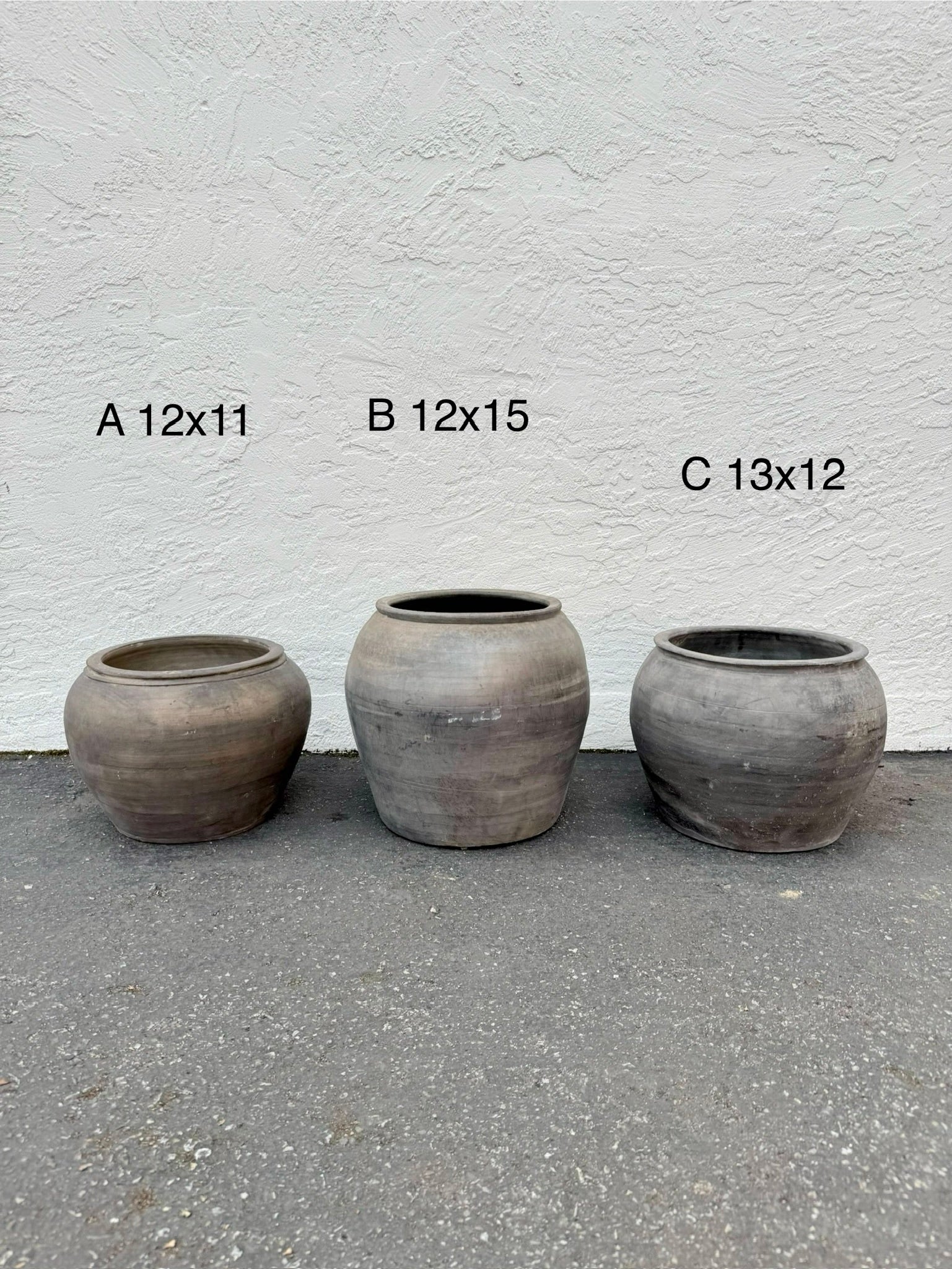 Yee Vintage Wabi-Sabi Rustic Ceramic Planter--Large
