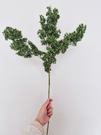 32‘’ Tall Artificial Berry Stem Bundle--Green