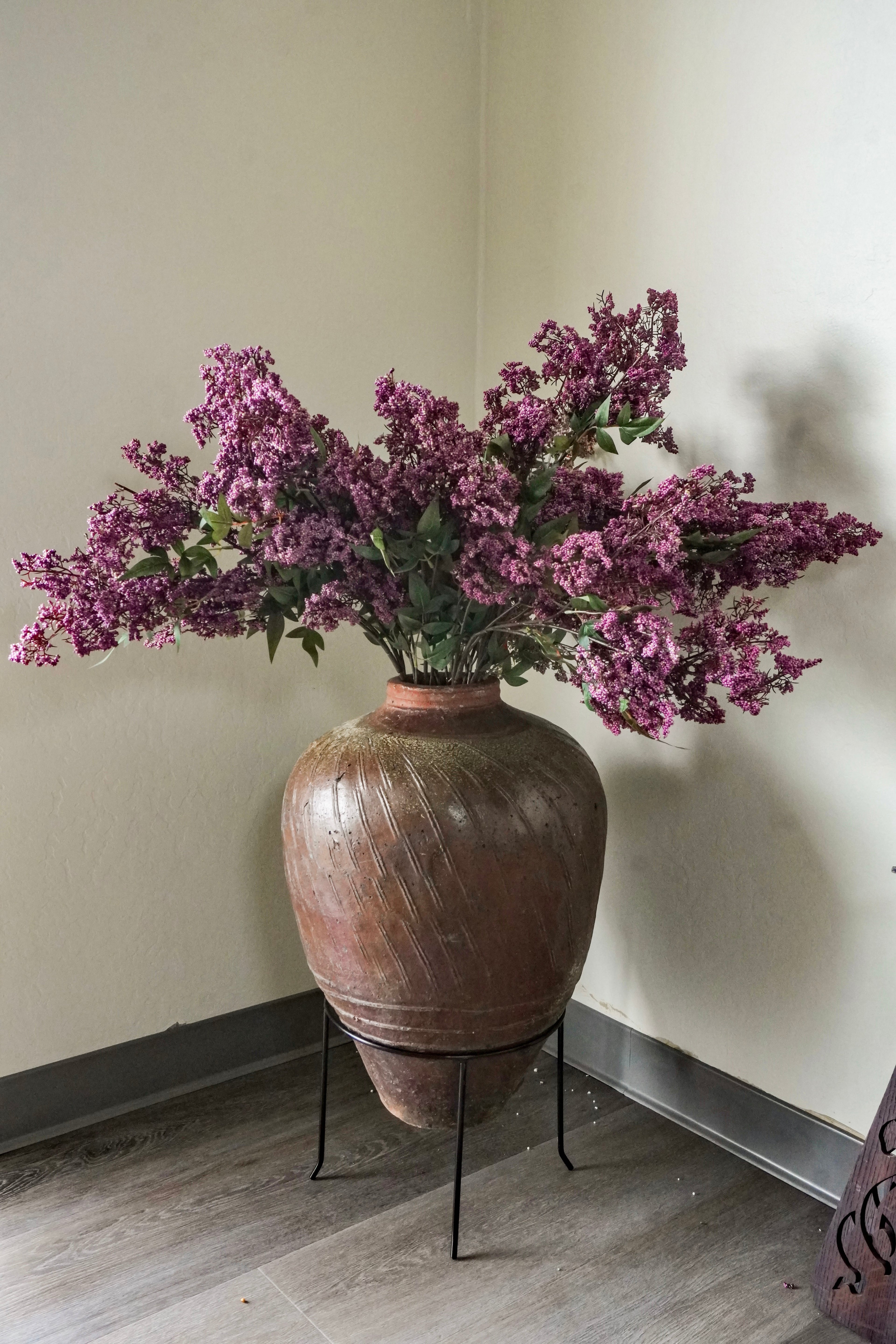 Artificial Berry With Leaves,Dark Purple,43''