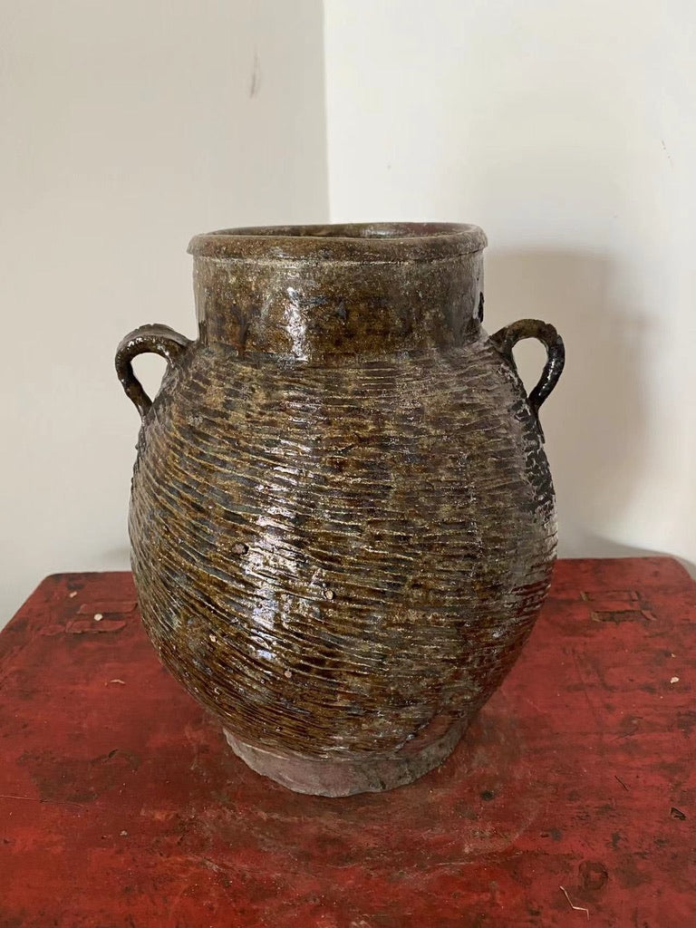 Vintage Rustic Clay Pot with Handles - Pearl Shape, Xia Dynasty