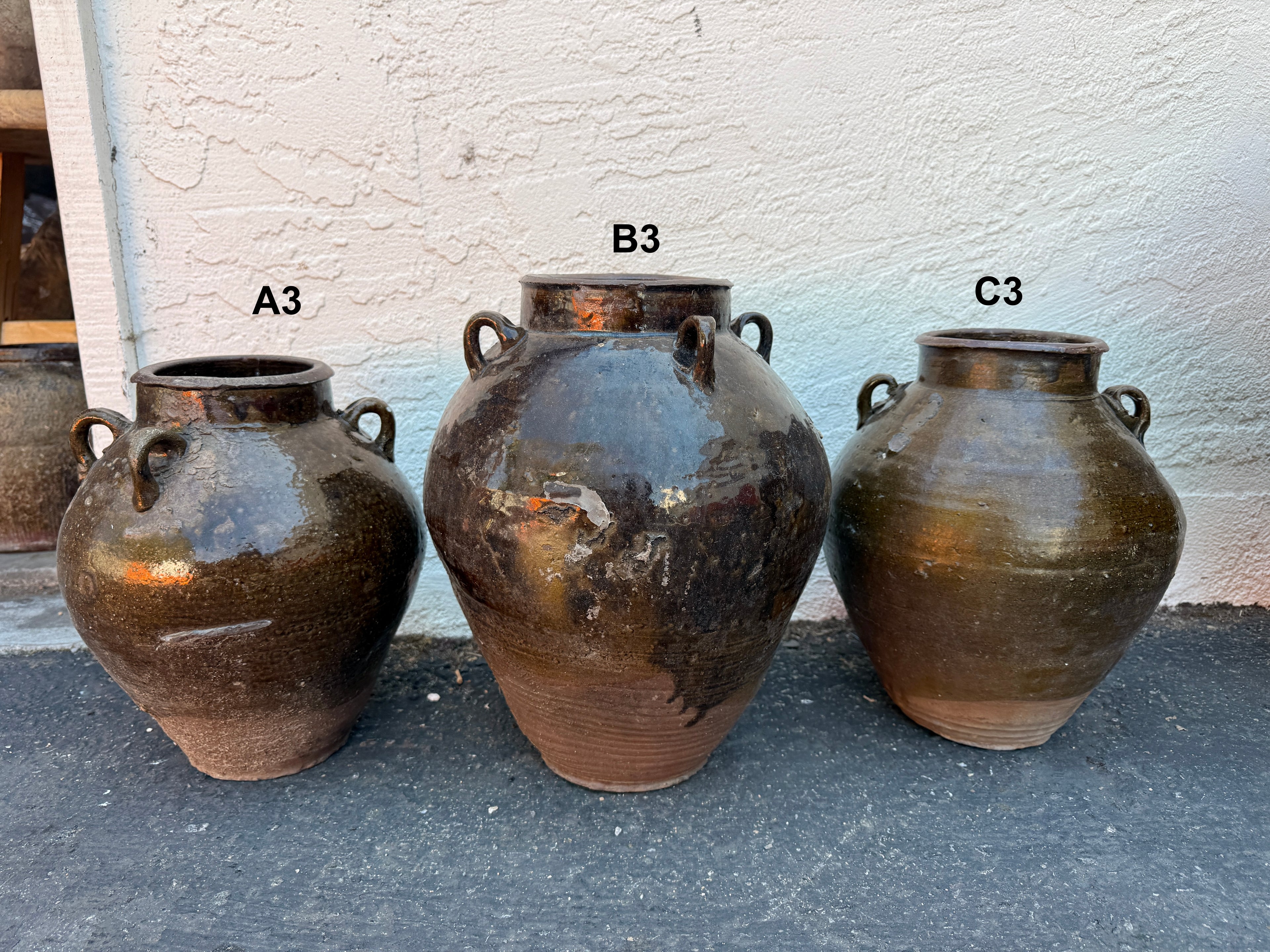 Vintage Rustic Clay Pot with Handles - Pearl Shape