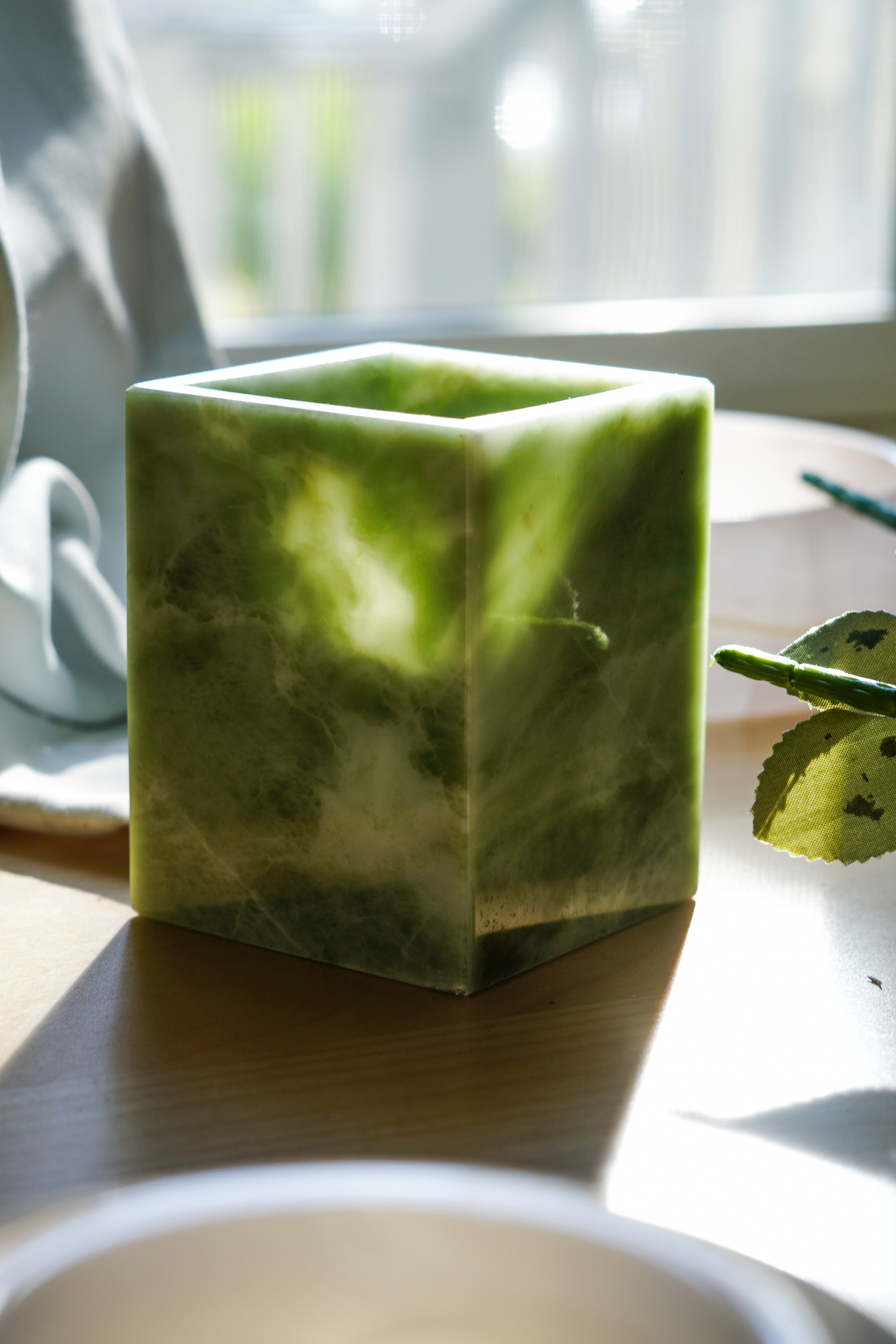 Versatile Marble Cube Holder