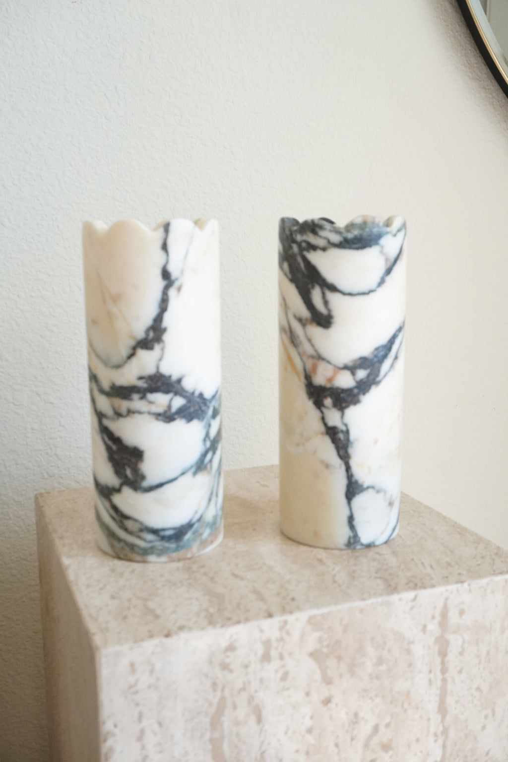 Calacatta Viola Marble Vase Lamp