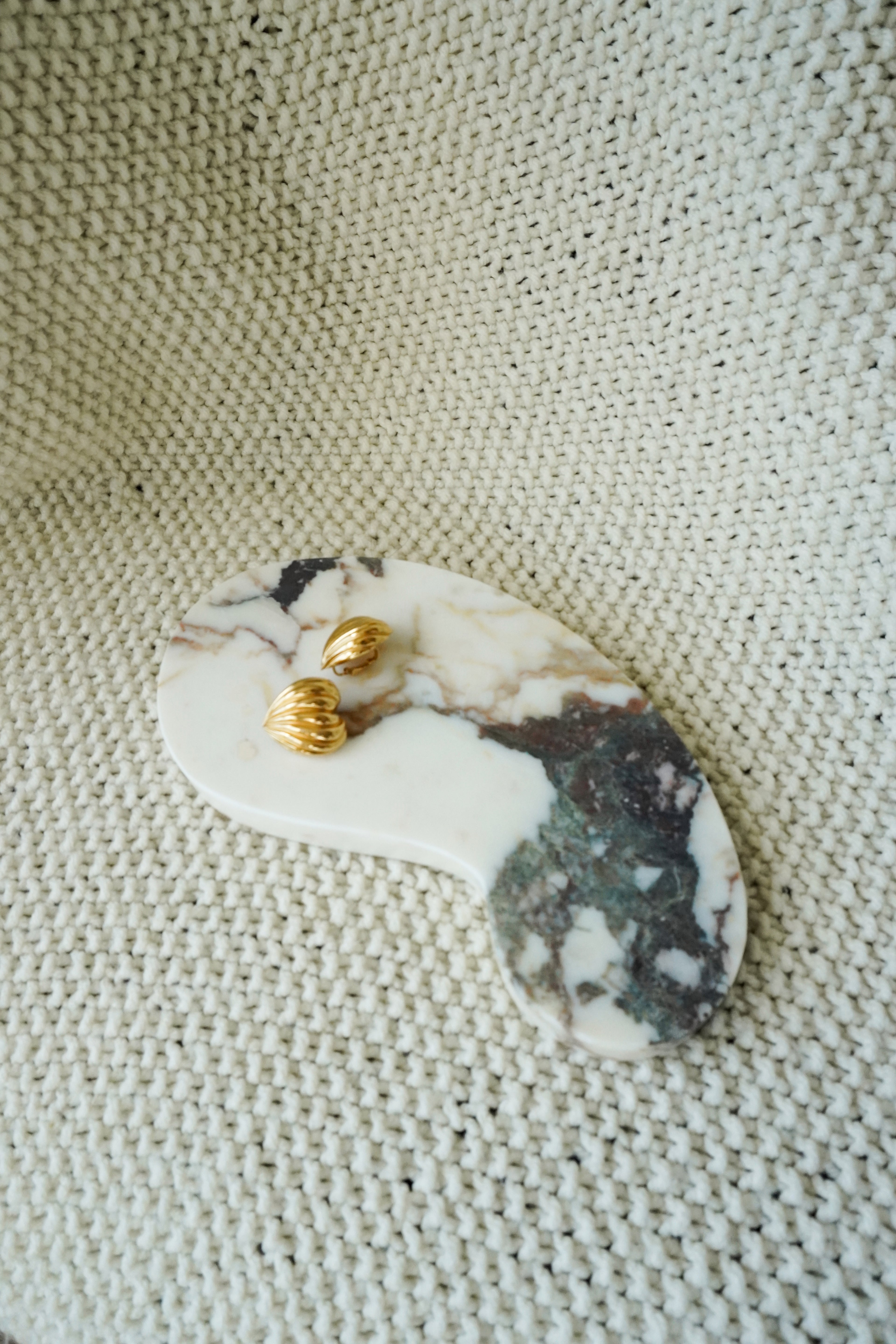 Calacatta Viola Kidney Shape Marble Tray