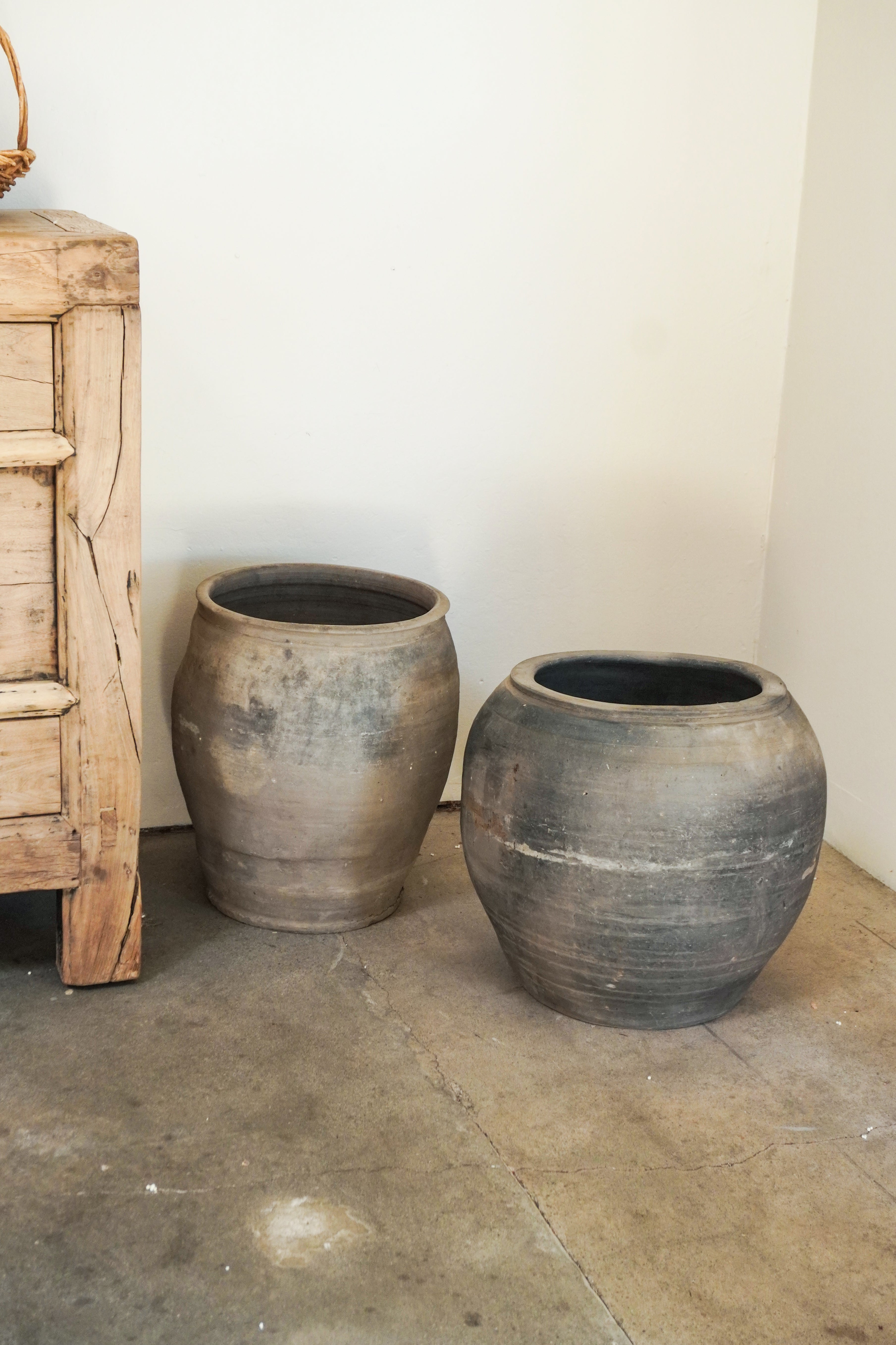 clay planter pots large Antique clay pot XL