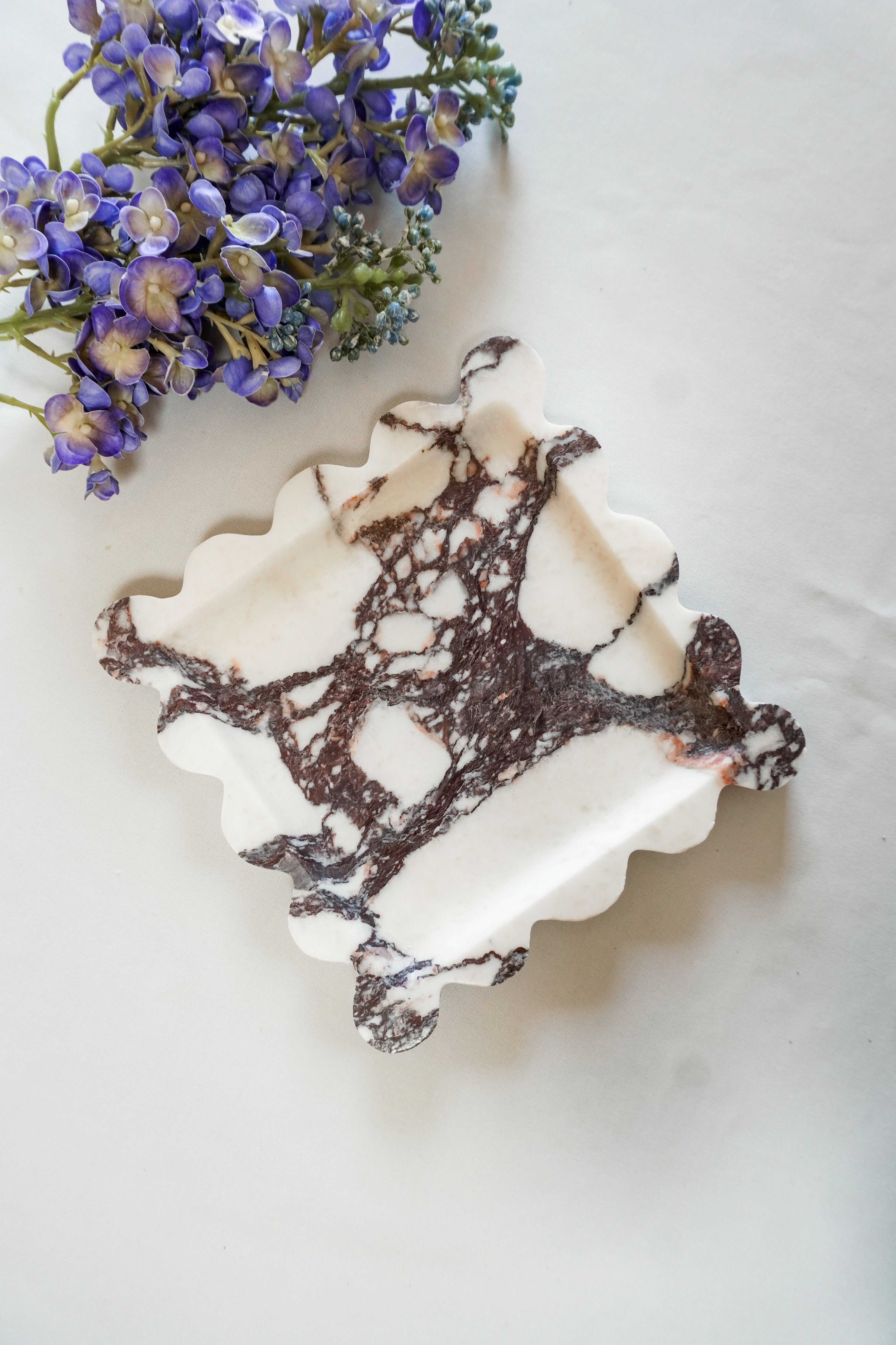 Square Scalloped Marble Tray--Multiple Colors