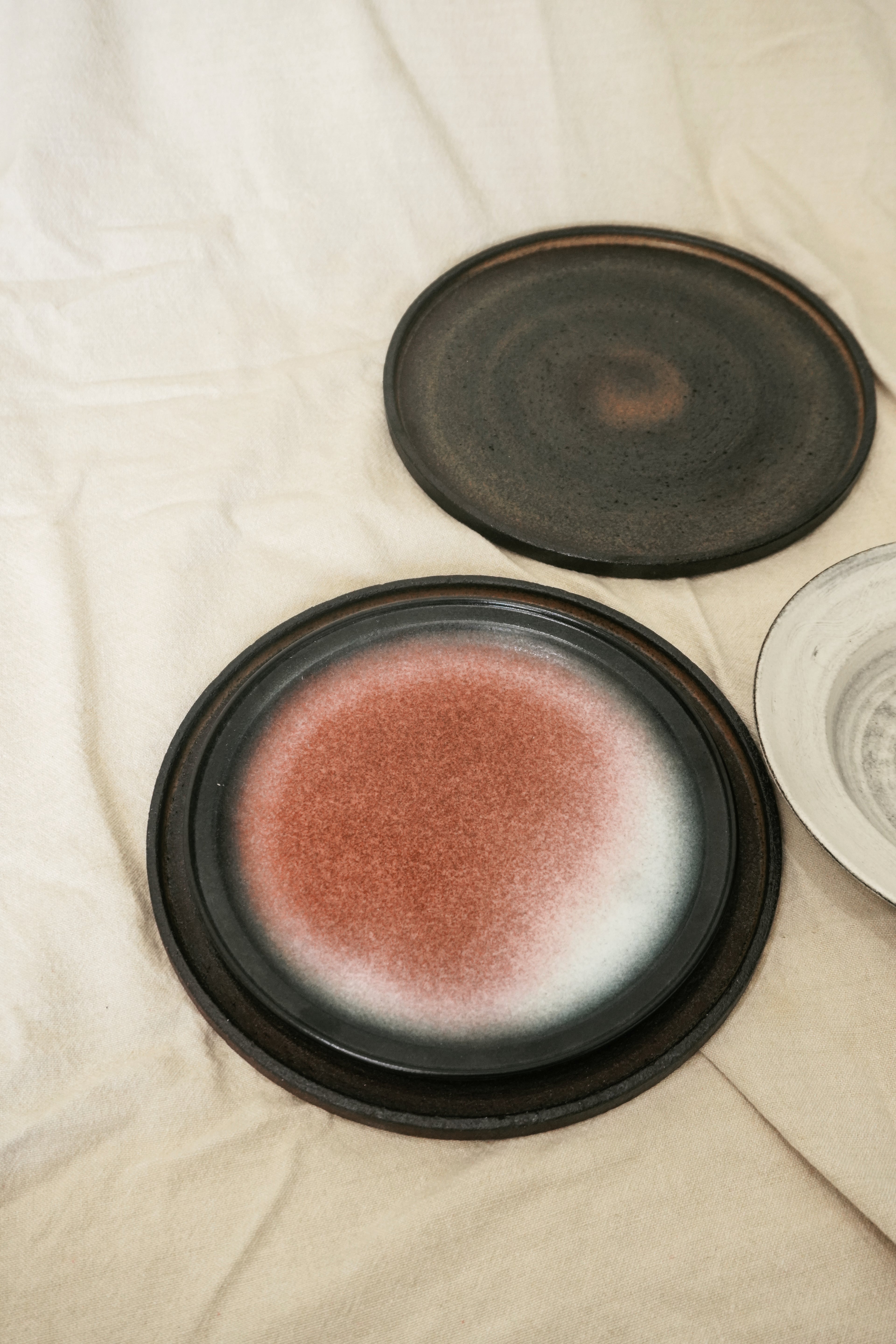 Handmade Red Gradient Ceramic Plate