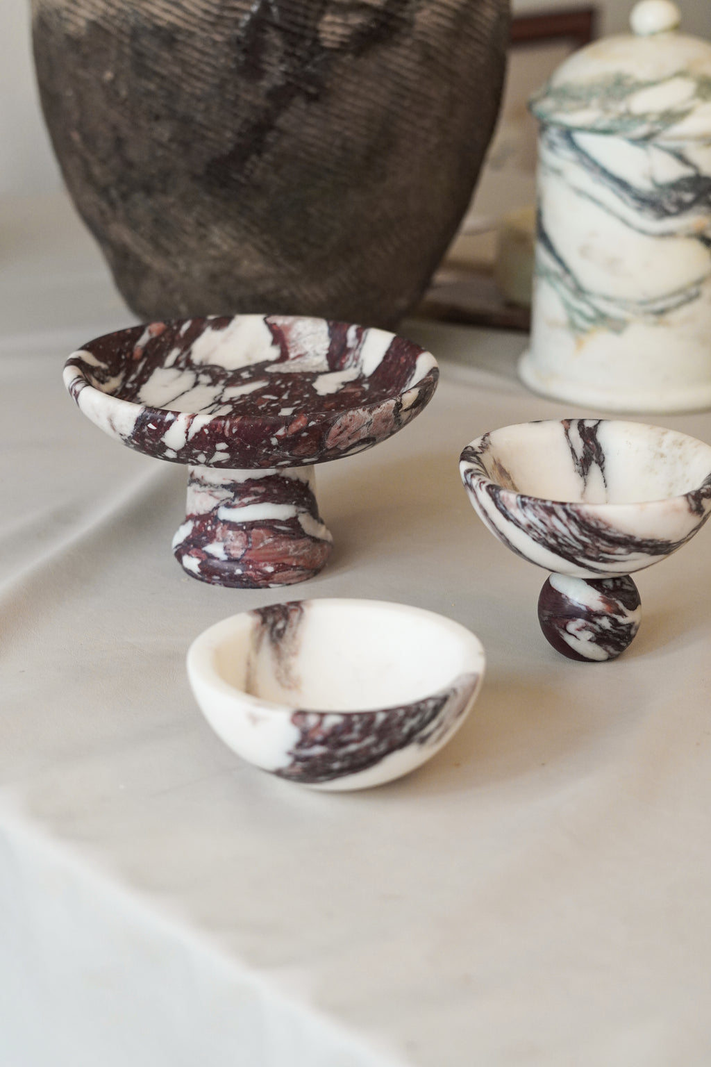 Calacatta Viola Marble Round Footed Bowl