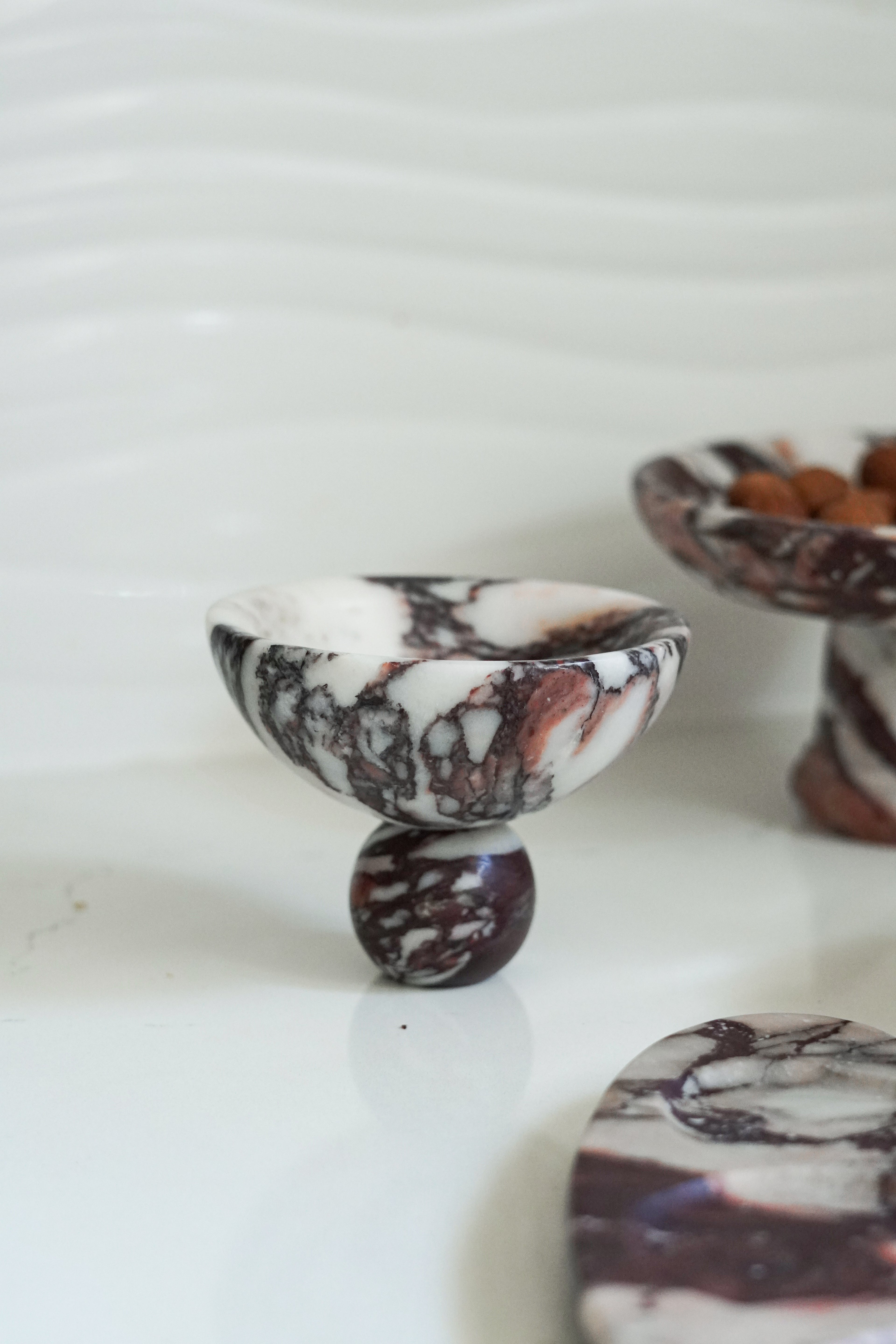 Calacatta Viola Marble Round Footed Bowl