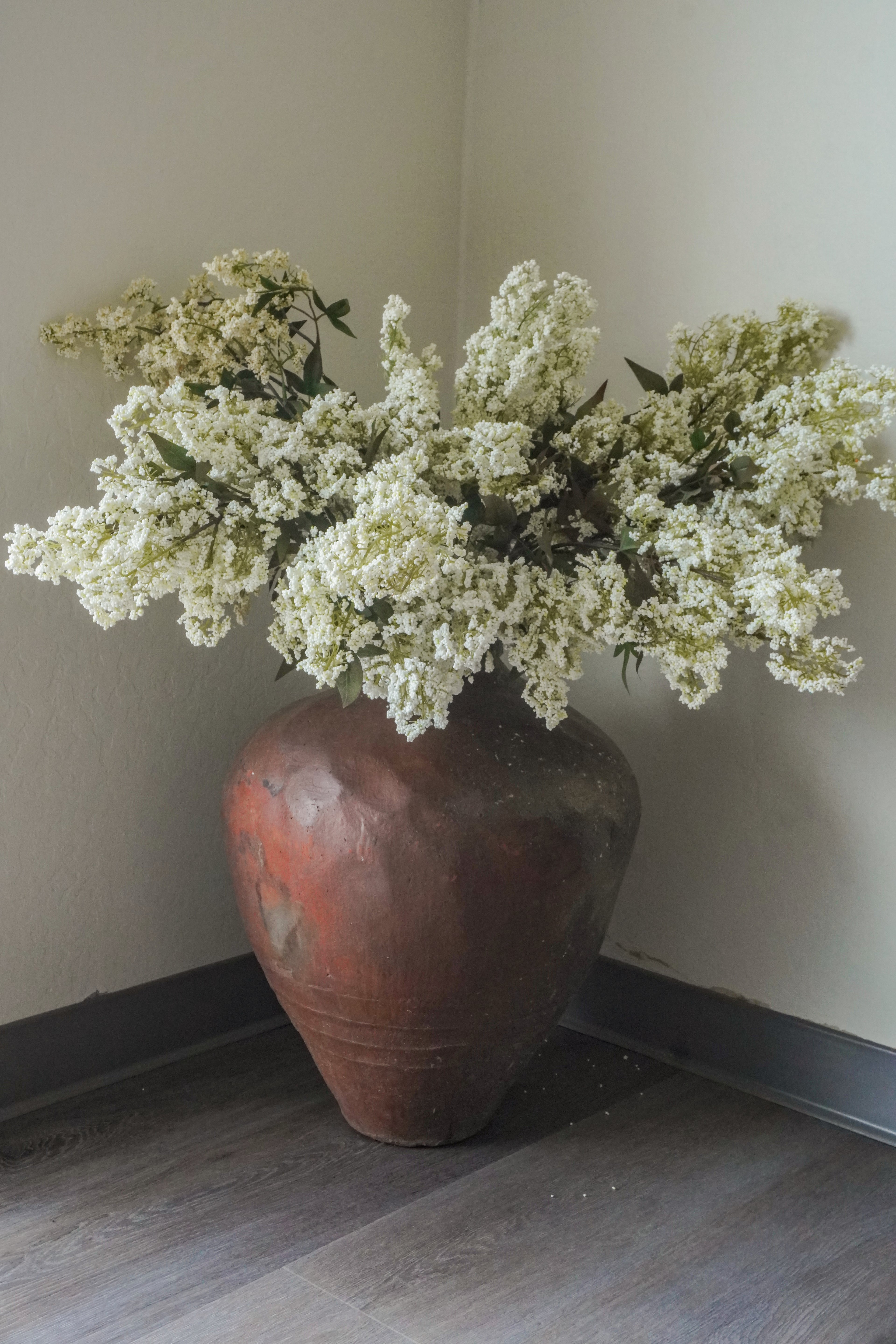 Artificial Berry With Leaves,White, 43''