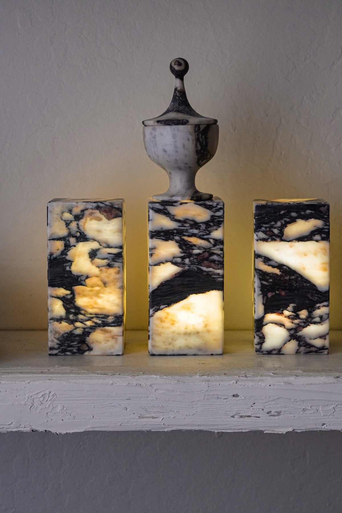 Italian Calacatta Viola Marble Touch Lamp