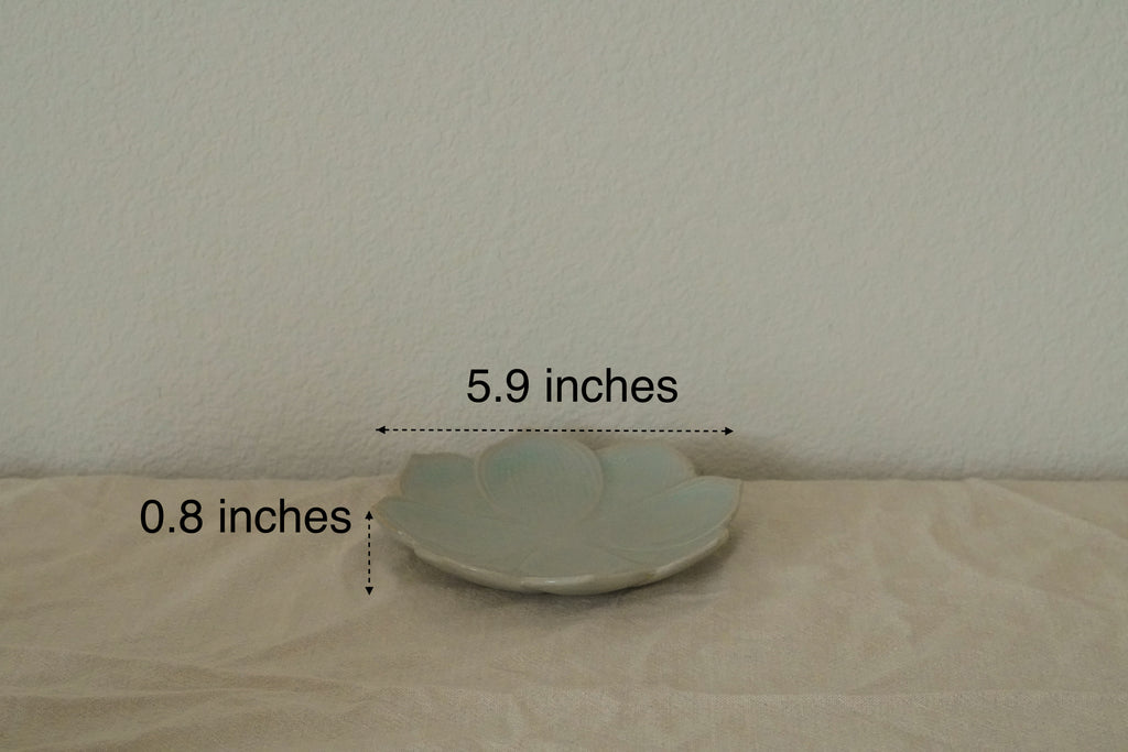 Light Green Handmade Porcelain Dessert Plate - 6'' Lotus Flower