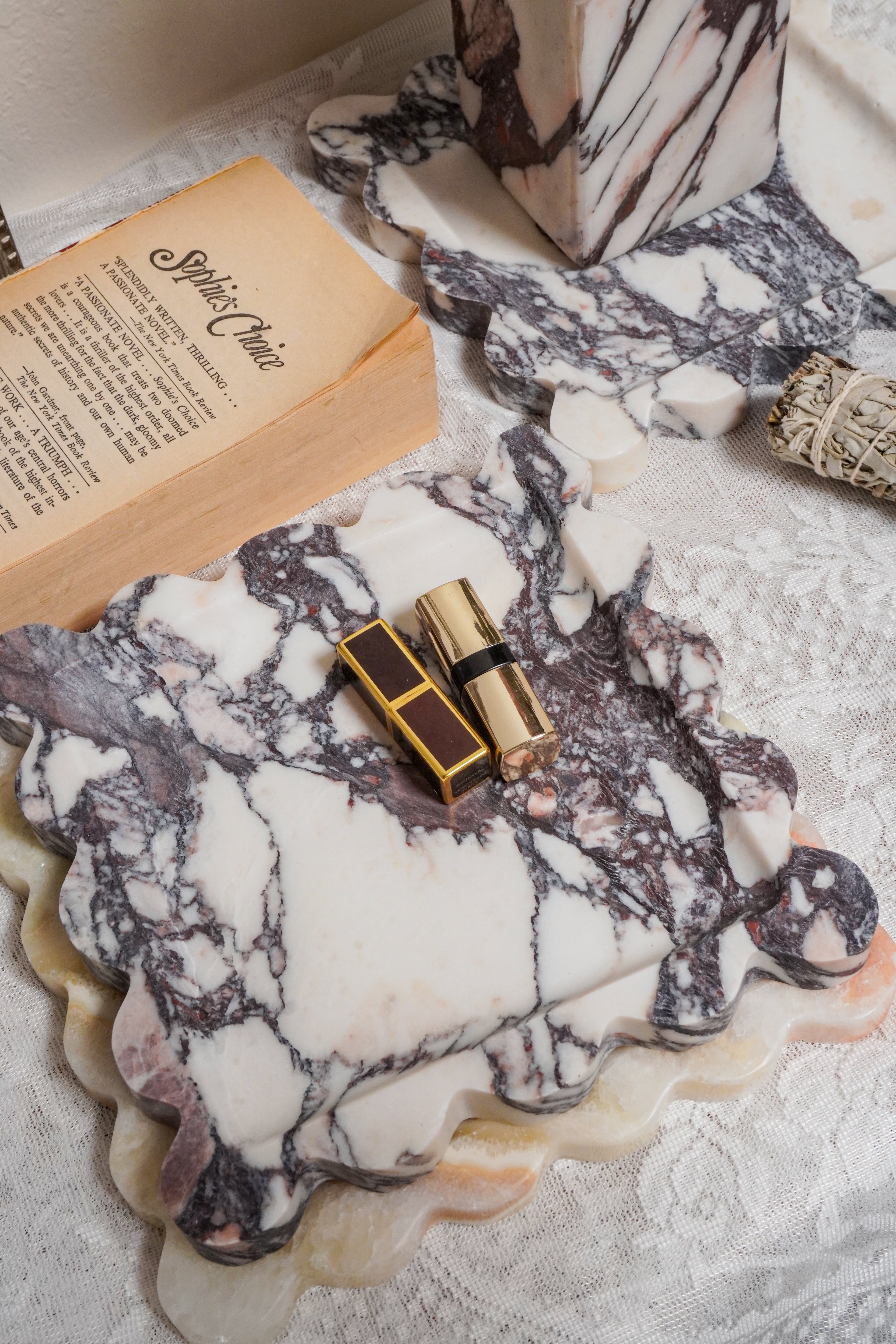 Square Scalloped Marble Tray--Multiple Colors