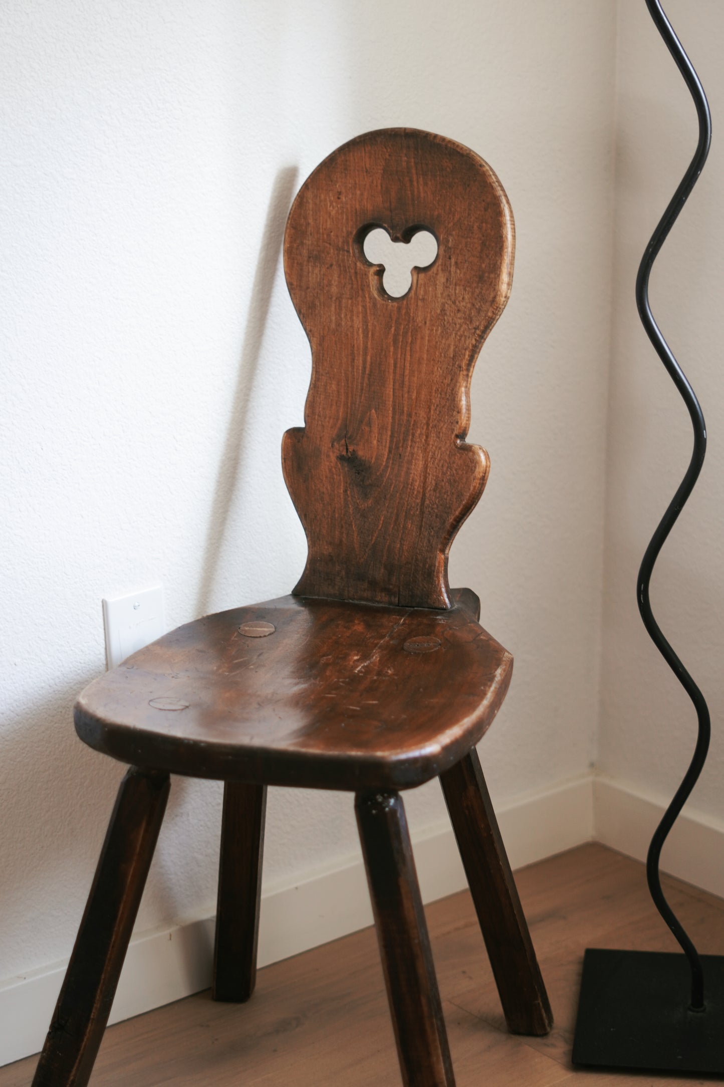 French Vintage Keyhole Chair